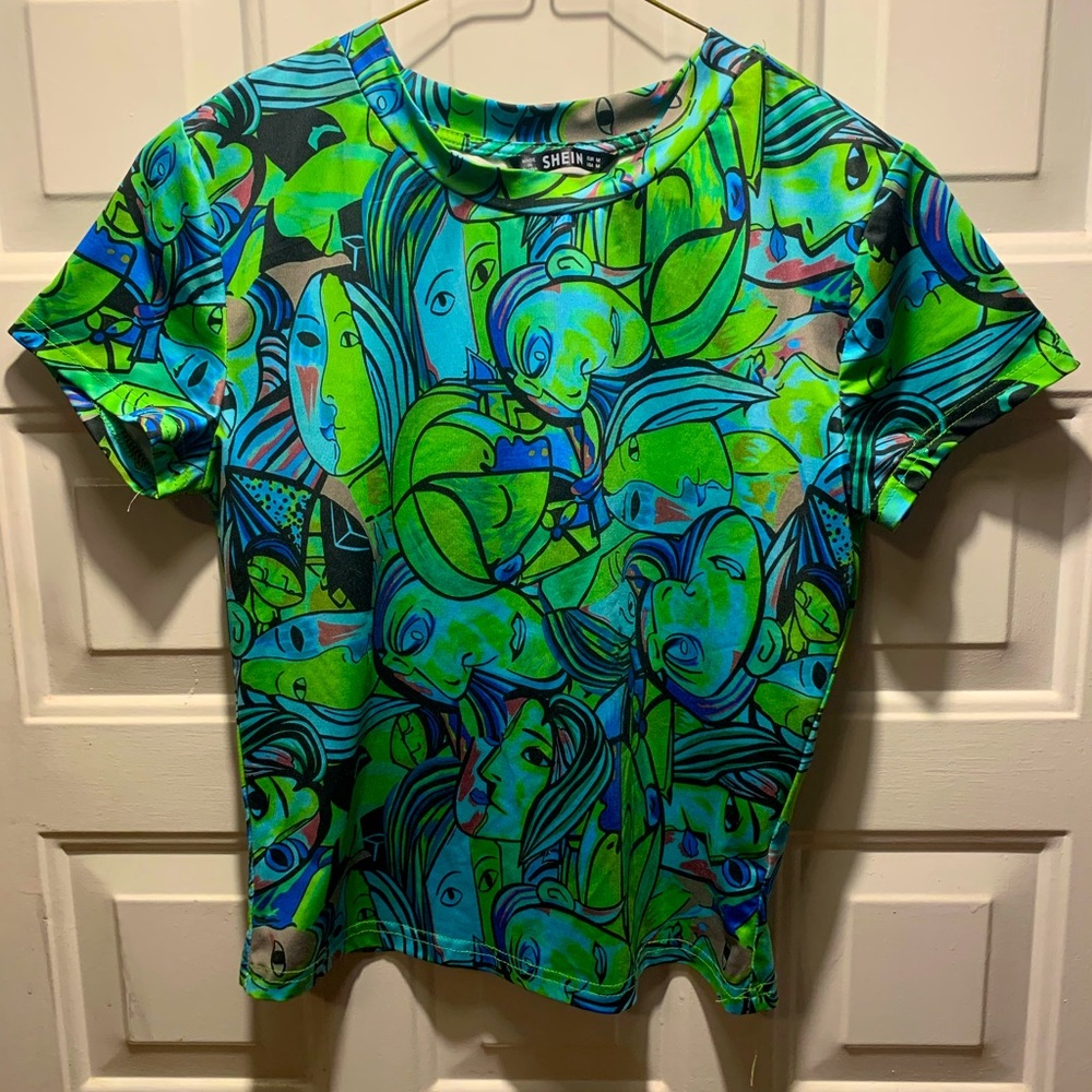 Fun bright designed crop top from SHEIN size M